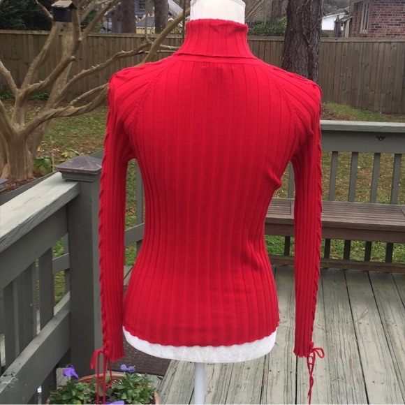 Sexy Red Sweater - Picture 6 of 6